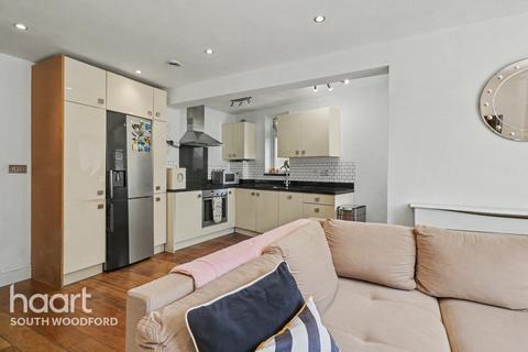 Wynndale Road, London