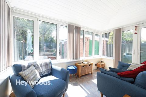 3 bedroom semi-detached house for sale, Pacific Road, Trentham, Stoke On Trent, ST4