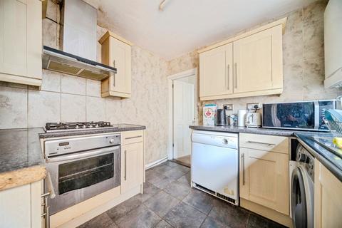 3 bedroom terraced house for sale, Western Road, Bletchley, Milton Keynes