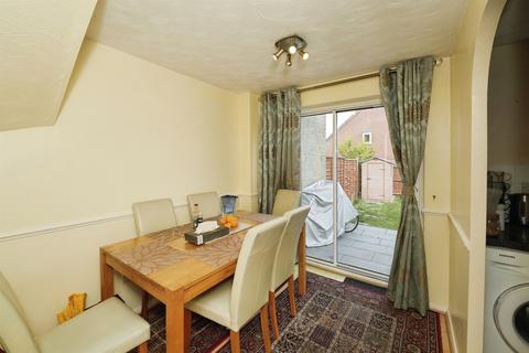 3 bedroom end of terrace house for sale, Ferndene, Bradley Stoke, Bristol