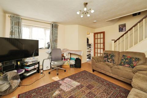 3 bedroom end of terrace house for sale, Ferndene, Bradley Stoke, Bristol