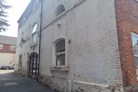 2 bedroom flat for sale, Flat 5, Tooleys Mill, 1 Old Road, Leighton Buzzard, Bedfordshire LU7 2RP