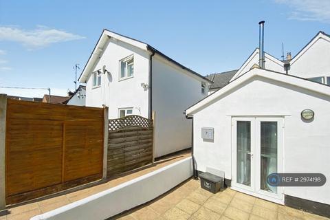 1 bedroom flat to rent, High Street, Semington, Trowbridge, BA14