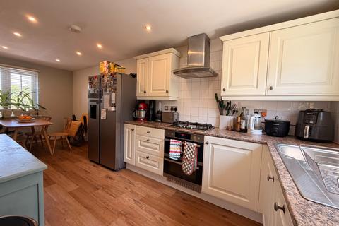 4 bedroom detached house for sale, David Hobbs Rise, Market Harborough LE16