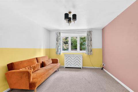 1 bedroom apartment for sale, Crowthorne Road, Bracknell, Berkshire, RG12