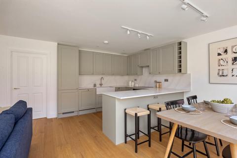 4 bedroom semi-detached house for sale, Hind Gardens, London Road, Hindhead GU26.