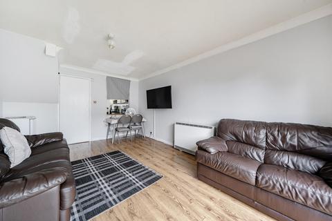2 bedroom end of terrace house for sale, Tamworth Lane, Mitcham CR4