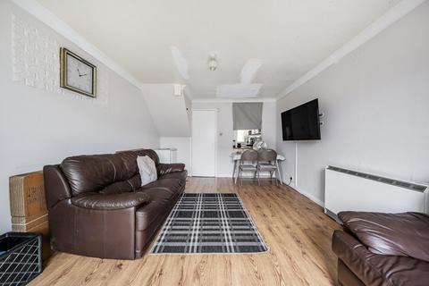2 bedroom end of terrace house for sale, Tamworth Lane, Mitcham CR4