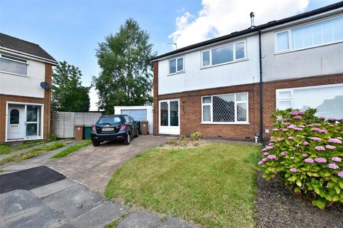 3 bedroom semi-detached house for sale, Newbury Grove, Heywood, Greater Manchester, OL10