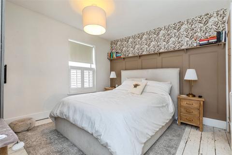 2 bedroom terraced house for sale, High Street, Wouldham, Kent, ME1