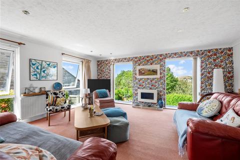 4 bedroom detached house for sale, Preston, Dorset