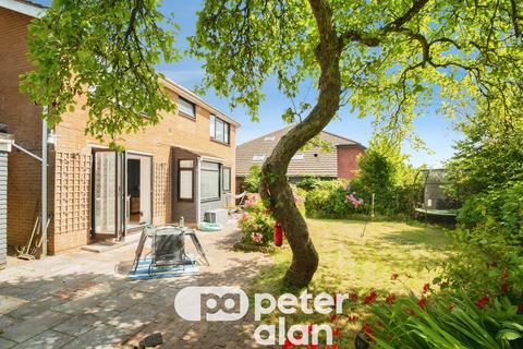 4 bedroom detached house for sale, Stow Park Circle, NEWPORT
