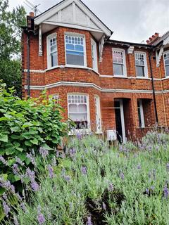 5 bed semi-detached house for rent in St. Pauls Road, Chichester
