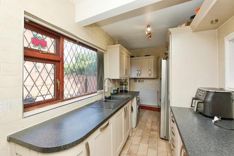 5 bedroom end of terrace house for sale, Stone Hill Road, DERBY