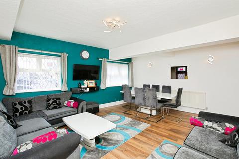 5 bedroom end of terrace house for sale, Stone Hill Road, DERBY