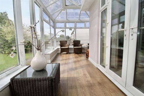 2 bedroom semi-detached bungalow for sale, Ashville Avenue, Birmingham B34