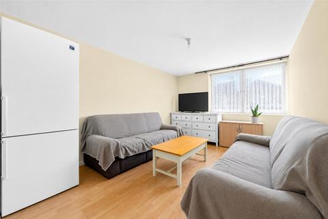 1 bedroom flat for sale, Station Road, London