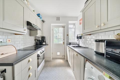 2 bedroom flat for sale, Warwick Road, London, N11