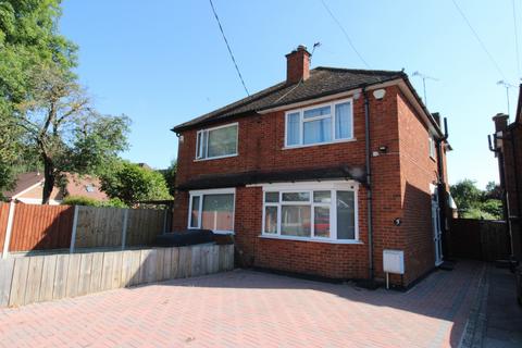 Queens Gardens, Upminster RM14