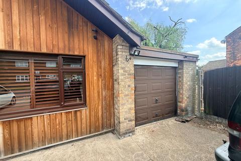 3 bedroom detached bungalow for sale, Bycroft Road, Gainsborough DN21