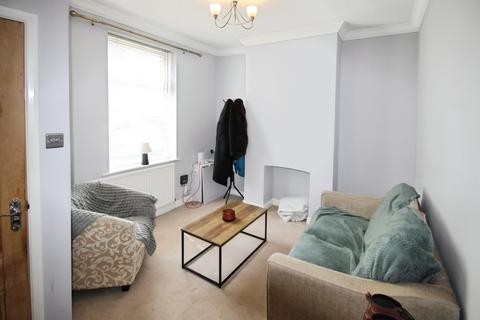 2 bedroom terraced house to rent, Arthur Street, York, YO10
