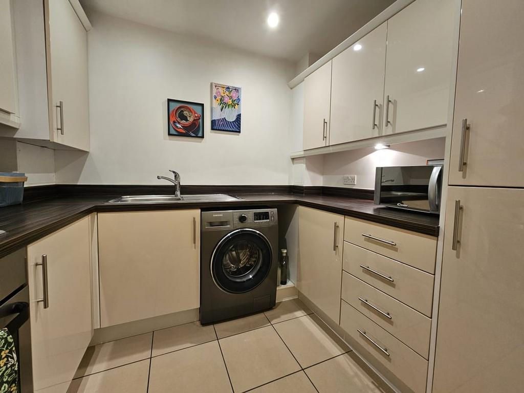 Utility room, utility