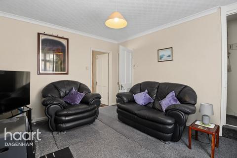 2 bedroom end of terrace house for sale, Canonsleigh Road, Dagenham