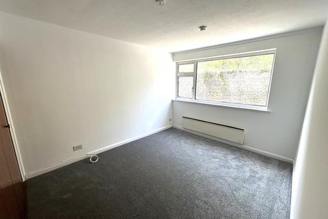 2 bedroom flat for sale, Fort Road, Newhaven