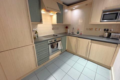 1 bedroom flat for sale, Essex Road, London, N1