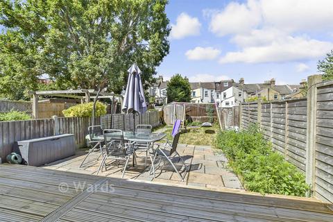 3 bedroom terraced house for sale, Purbeck Road, Chatham ME4