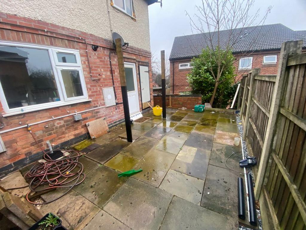 House in Nottingham, Bramcote - View 2