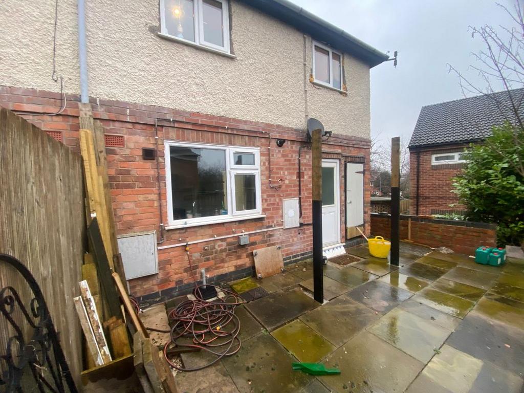 House in Nottingham, Bramcote - View 3