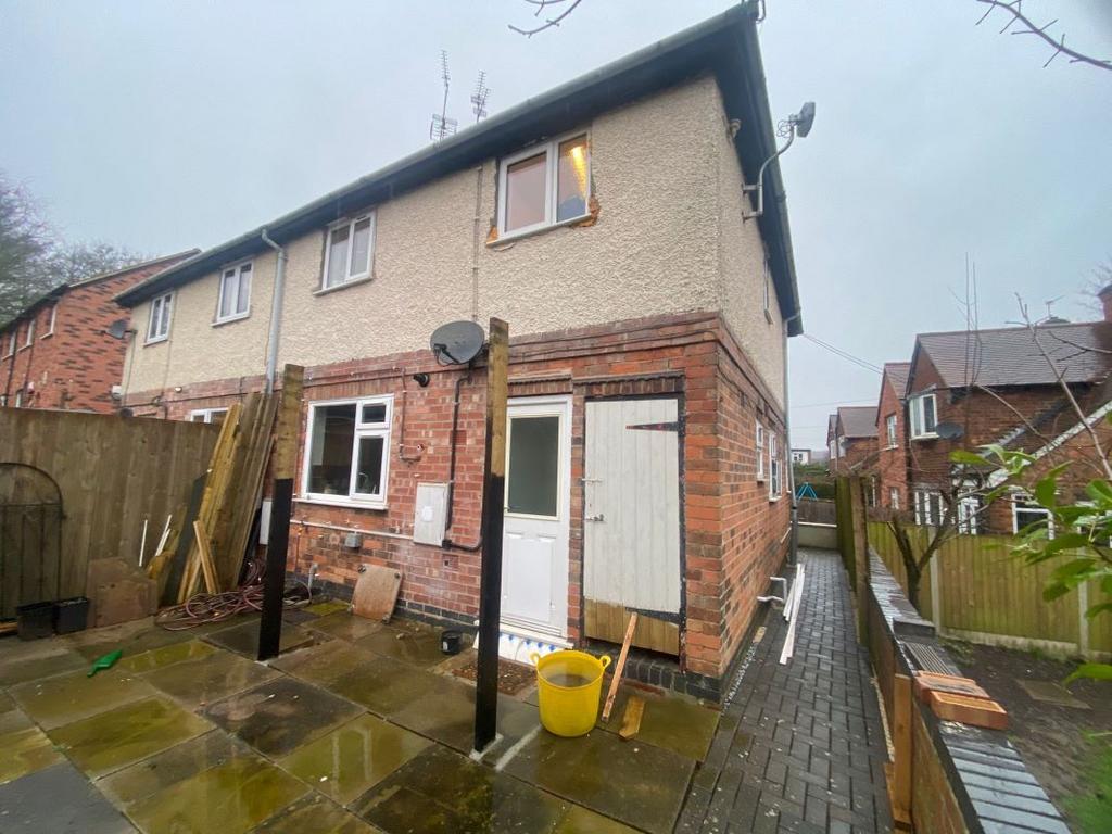 House in Nottingham, Bramcote - View 4