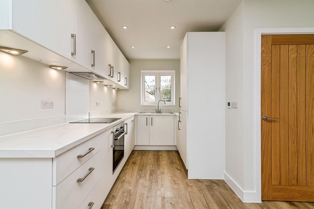 House in Nottingham, Trowell Moor, Bramcote - View 4