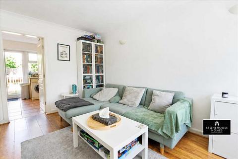 2 bedroom semi-detached house for sale, Holland House Court, Walton Le Dale, Preston