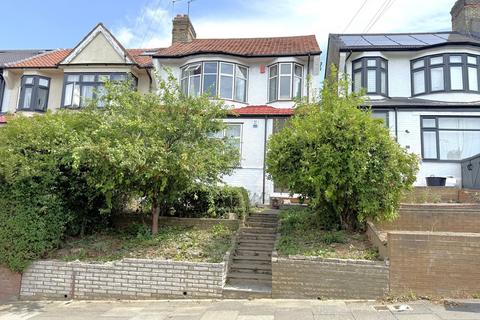 Eton Avenue, Barnet EN4