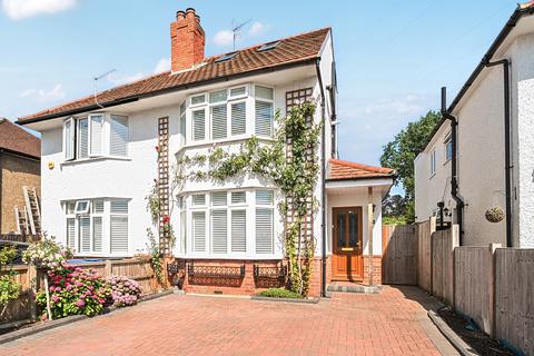 undefined, Church Road, Byfleet, KT14