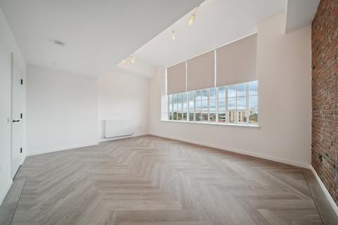 2 bedroom flat to rent, Spinner Court, Glasgow, Glasgow City, G5