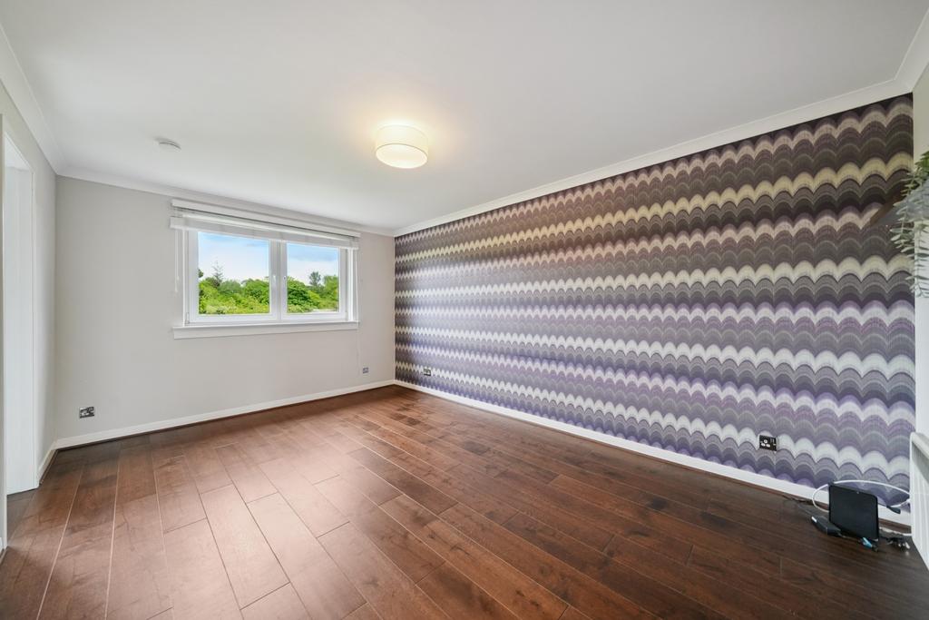 Apartment in Glasgow - View 2