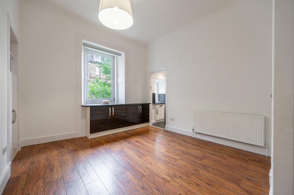 Apartment in Glasgow - View 2