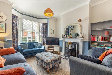 3 bedroom semi-detached house for sale, Woolhope Road, Worcester
