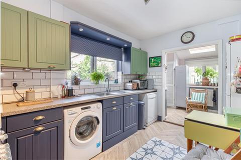3 bedroom semi-detached house for sale, Woolhope Road, Worcester