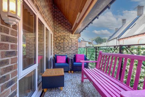 3 bedroom end of terrace house for sale, Turnpike Lane, Blandford St Mary