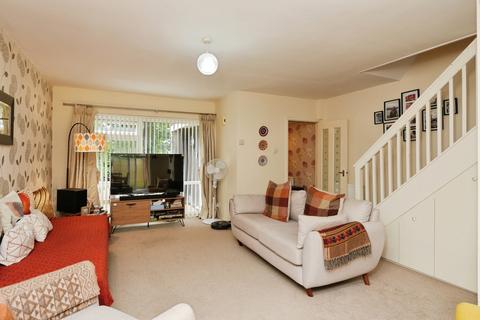 3 bedroom terraced house for sale, Woodpecker Mount, Croydon, CR0