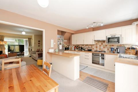 3 bedroom terraced house for sale, Woodpecker Mount, Croydon, CR0
