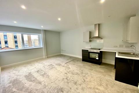 1 bed flat/apartment for rent in Bernard Street, Southampton SO14