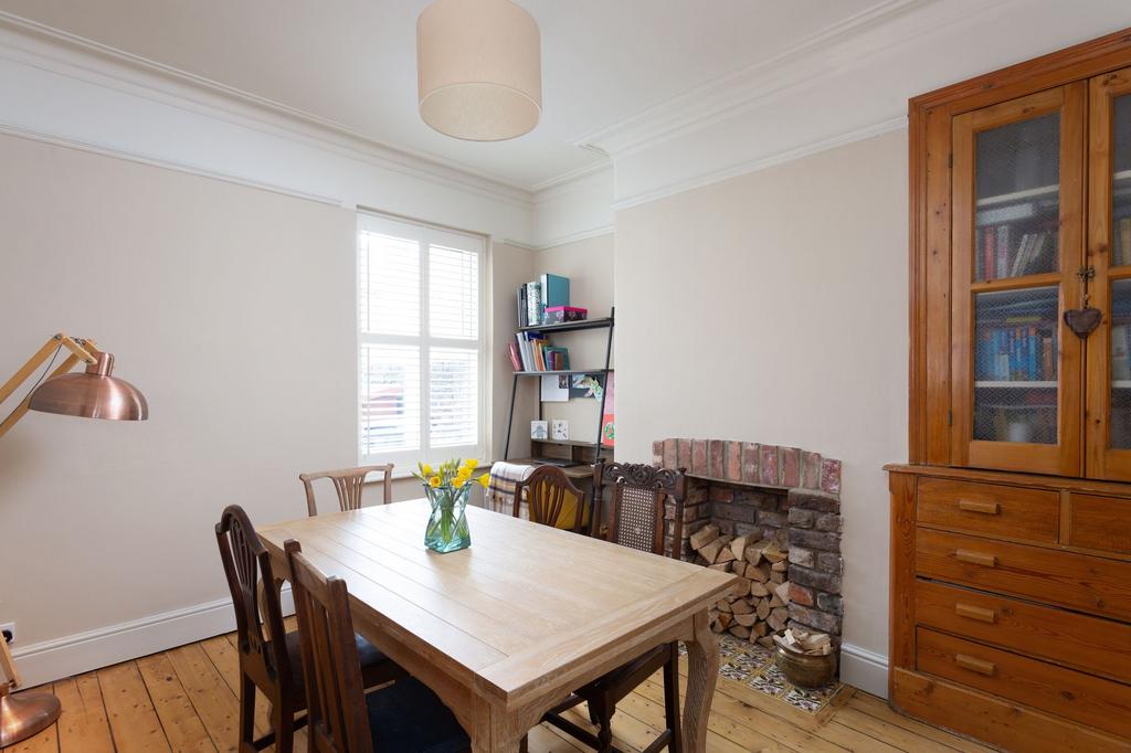 Markham Crescent, York, YO31 - View 6