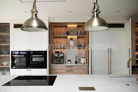 undefined, Hodford Road, NW11