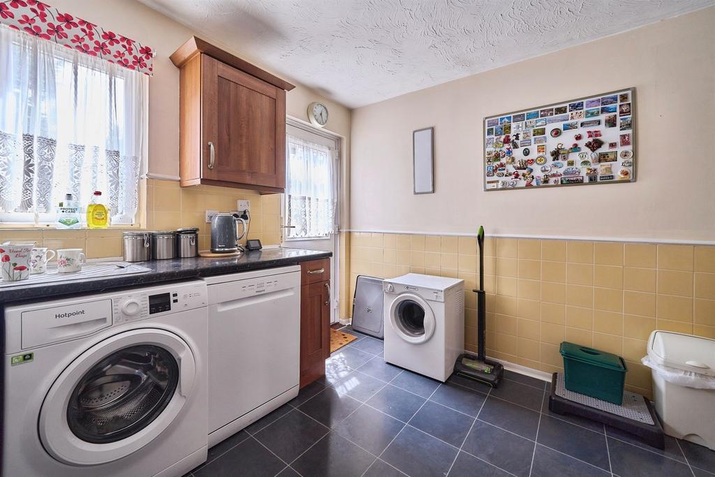 Utility room, utility