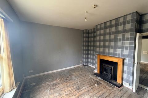 4 bedroom end of terrace house for sale, Elizabeth Street, Bradford